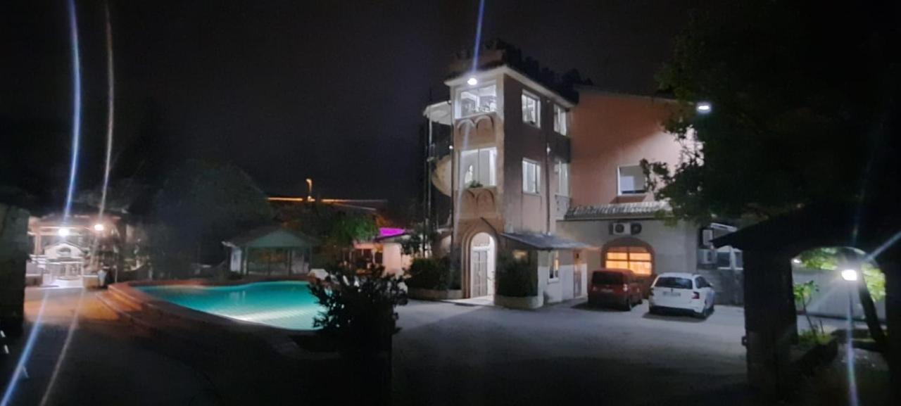 Parco Sogni D'Oro Aparthotel Montella Exterior foto