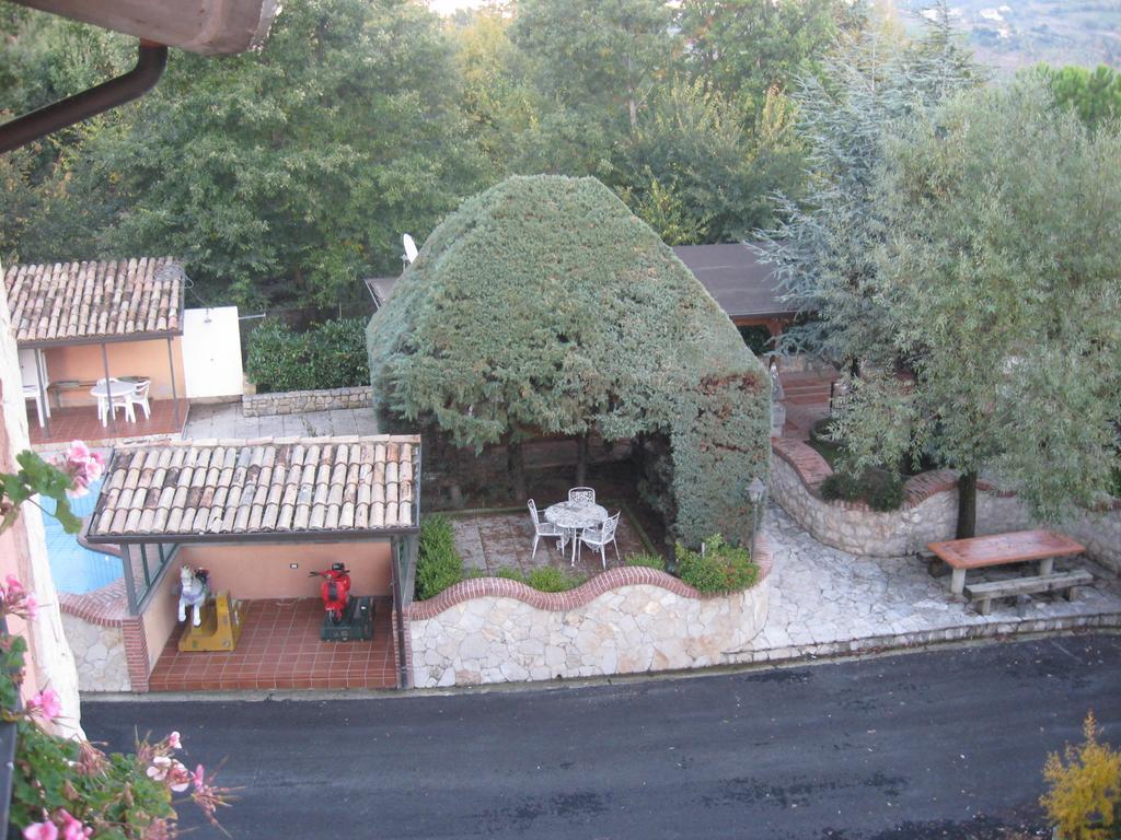 Parco Sogni D'Oro Aparthotel Montella Quarto foto