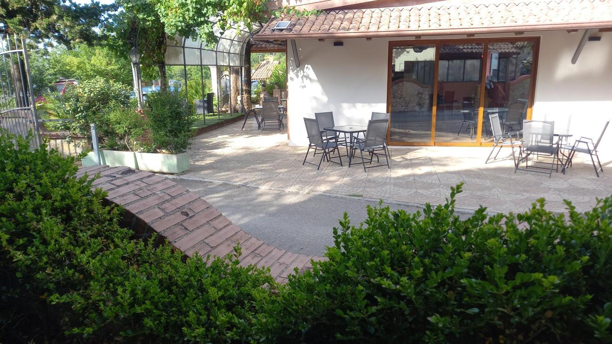 Parco Sogni D'Oro Aparthotel Montella Exterior foto