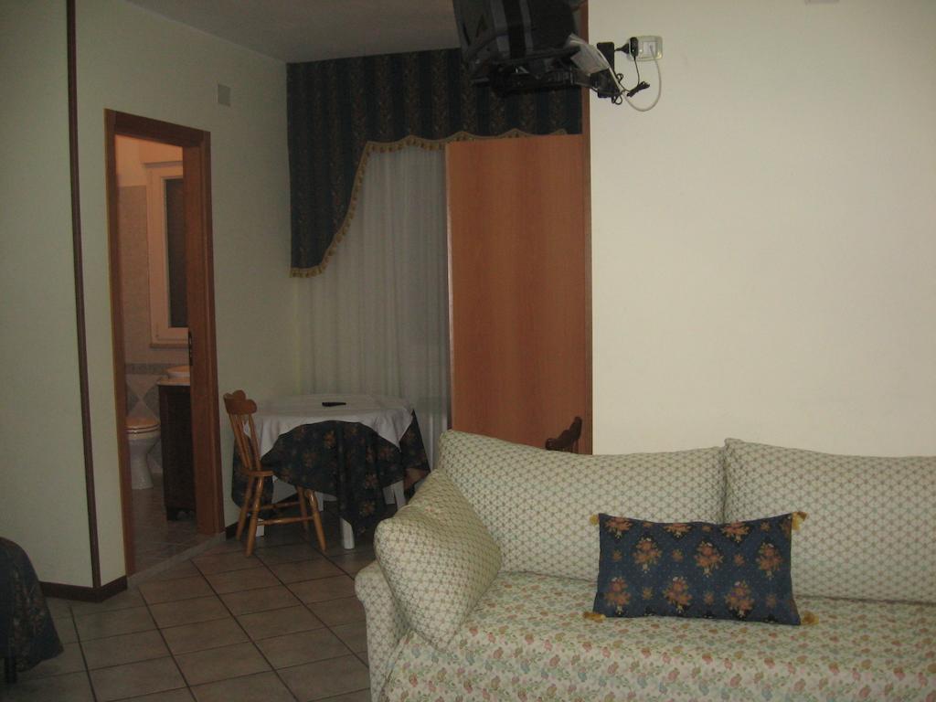 Parco Sogni D'Oro Aparthotel Montella Quarto foto